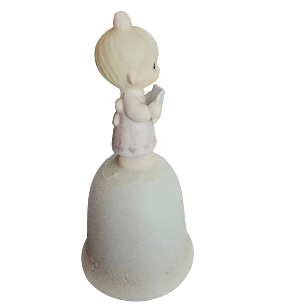 Precious Moments 1984 Annual Edition Collectible Bell E-5393 Merry Christmas